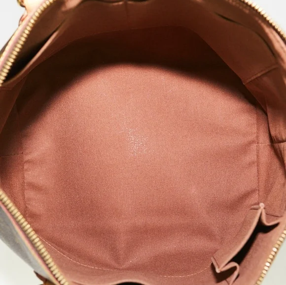 Louis Vuitton Palermo PM Shoulder bag Gently Loved 😍 - Picture 11 of 13